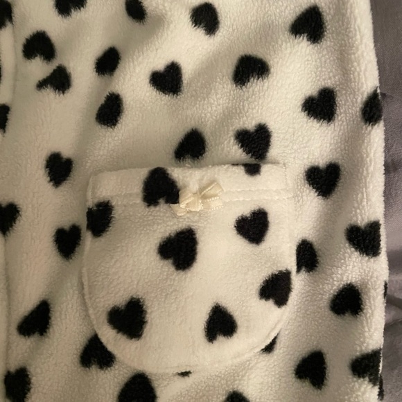 Carter's Black & White Hearts Patterned Fleece Jumpsuit  w/Front Pockets & Bows - Picture 3 of 5